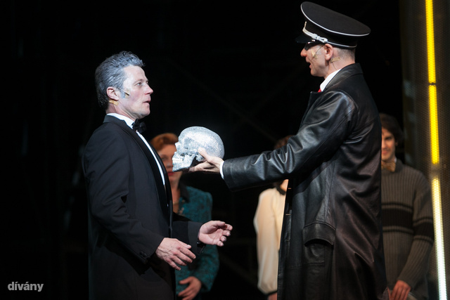 4243012_ba305a87a8cabd5f0ff972546ead8291_wm